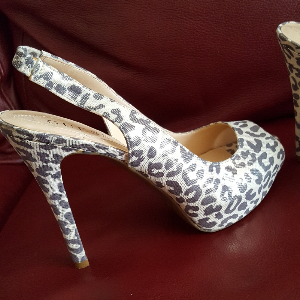 Price Drop: GUESS High Heel Shoe.